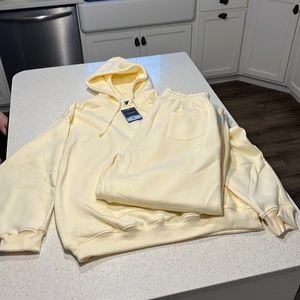 Stardom Division New Hoodie and used sweatpants - 2XL